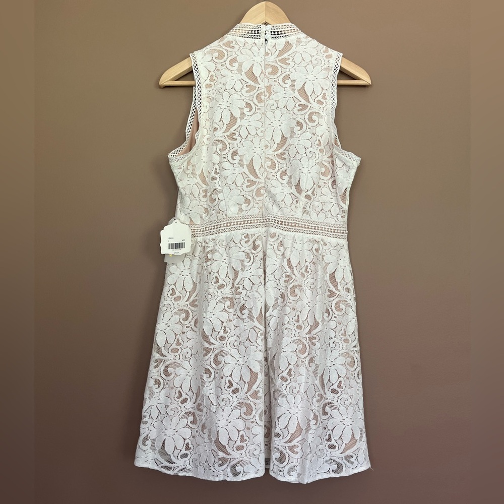 {Altar'd State} Sleeveless Lace Overlay Fit & Flare Mini Dress - Small - NWT - Picture 4 of 9